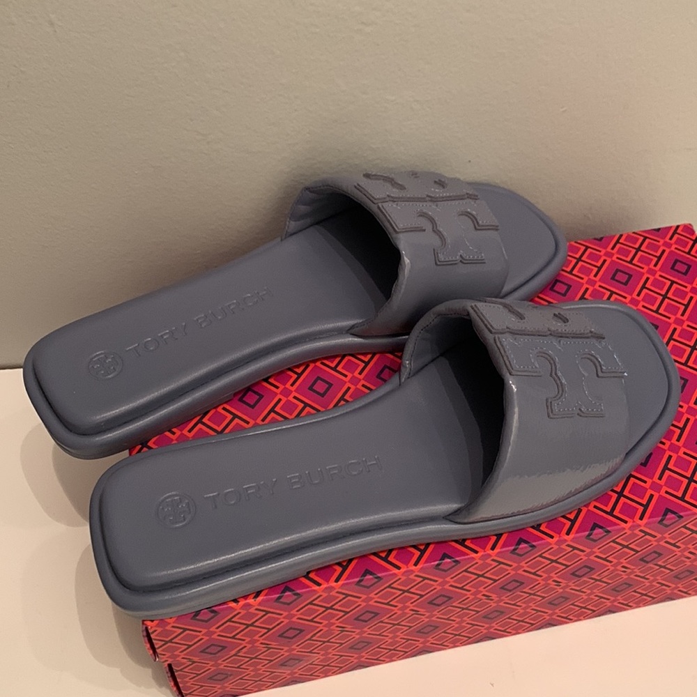 Tory Burch Double T Logo Flat Slide Sandals - Picture 3 of 9